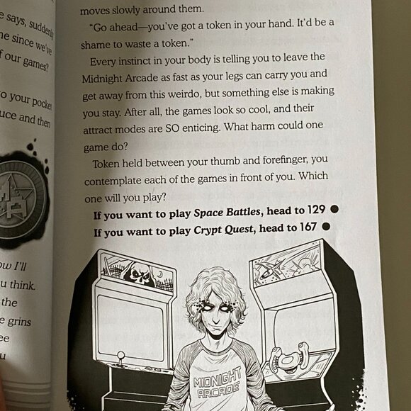 Crypt Quest / Space Battles Midnight Arcade Paperback Book - Picture 3 of 4